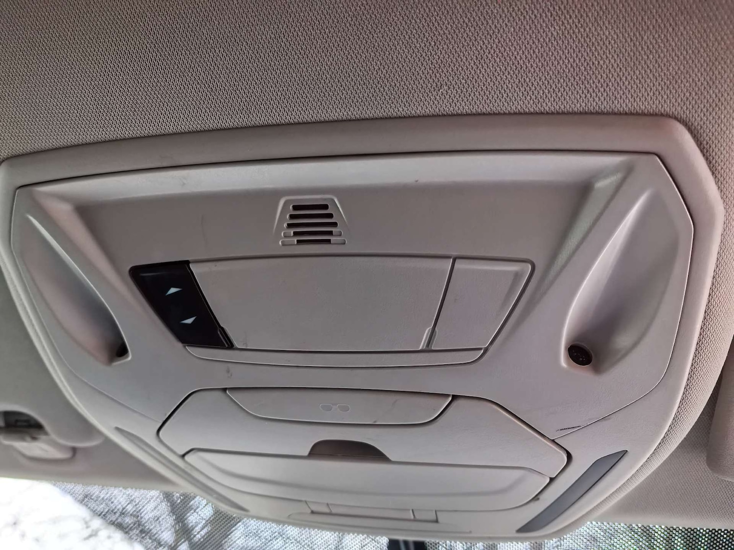 Used Ford S-Max 2014 for sale - 76941056: Photo 31