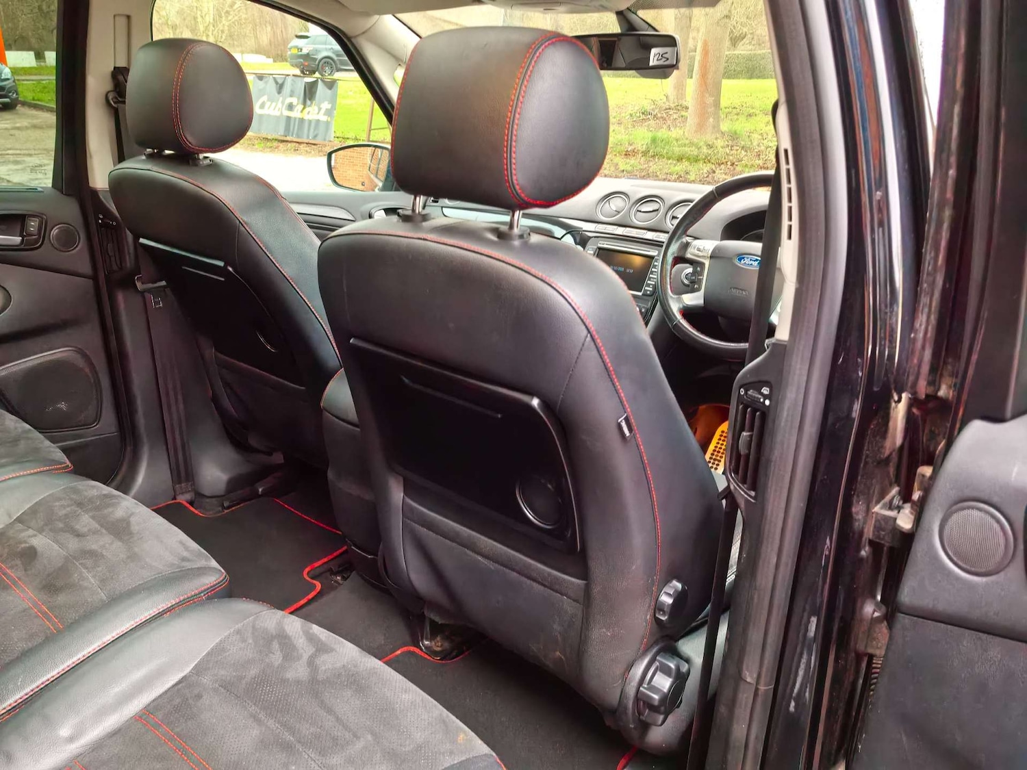 Used Ford S-Max 2014 for sale - 76941056: Photo 33