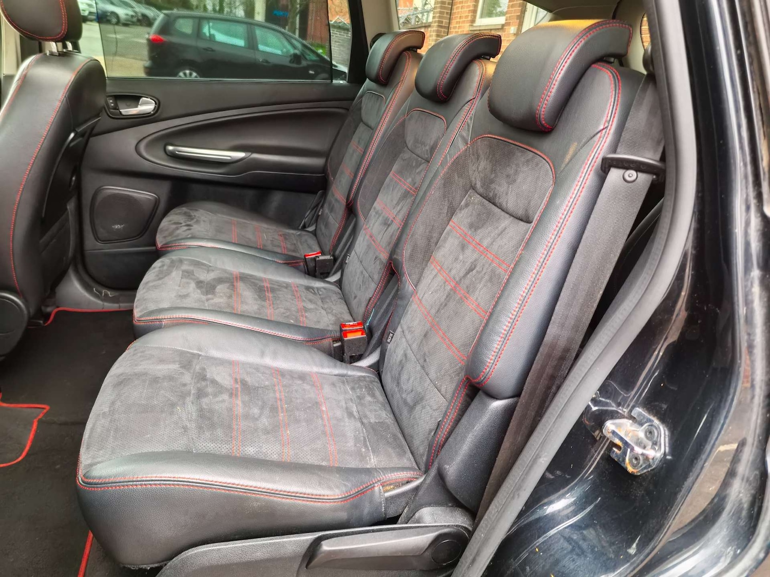 Used Ford S-Max 2014 for sale - 76941056: Photo 40