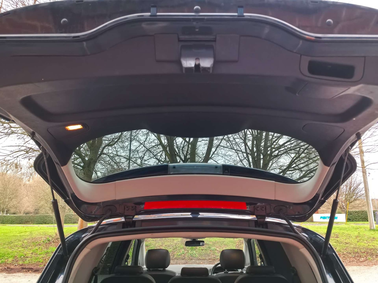 Used Ford S-Max 2014 for sale - 76941056: Photo 47