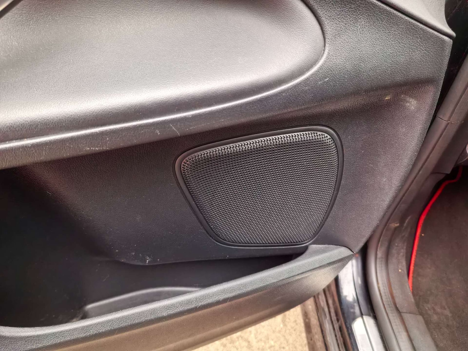 Used Ford S-Max 2014 for sale - 76941056: Photo 85