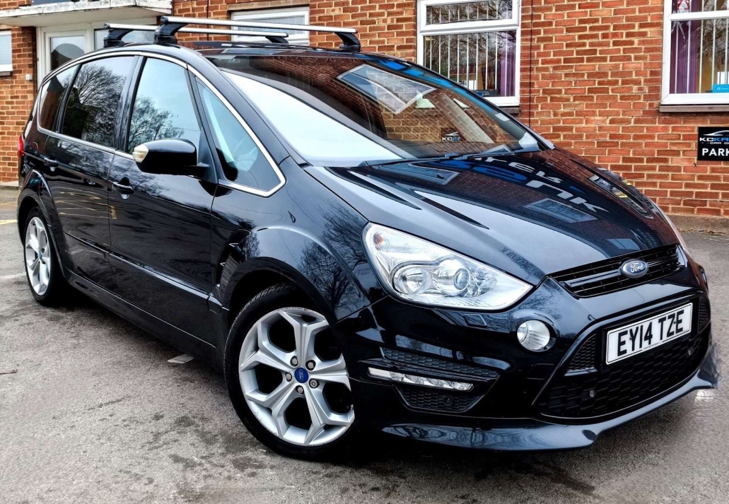 Used Ford S-Max 2014 for sale - 76941056: Photo 90
