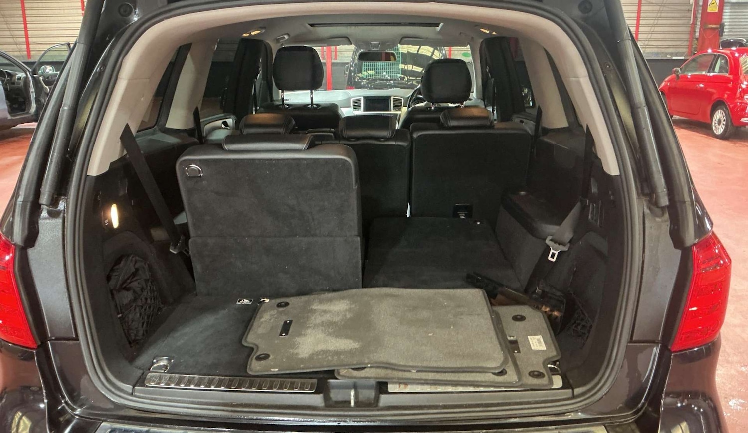 Used Mercedes-Benz GL Class 2013 for sale - 77836348: Photo 9