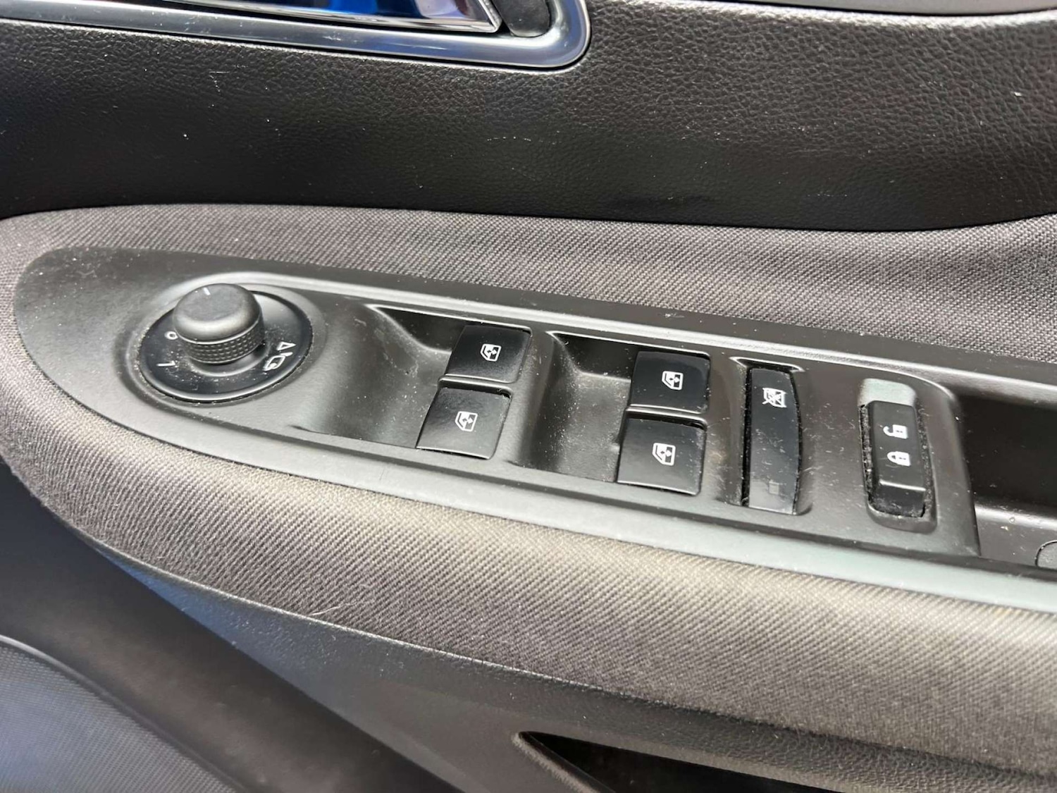 Vehicle 33