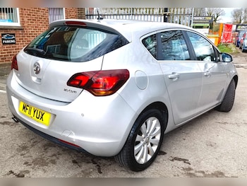 Used Vauxhall Astra 2011 for sale - 76481448: Photo