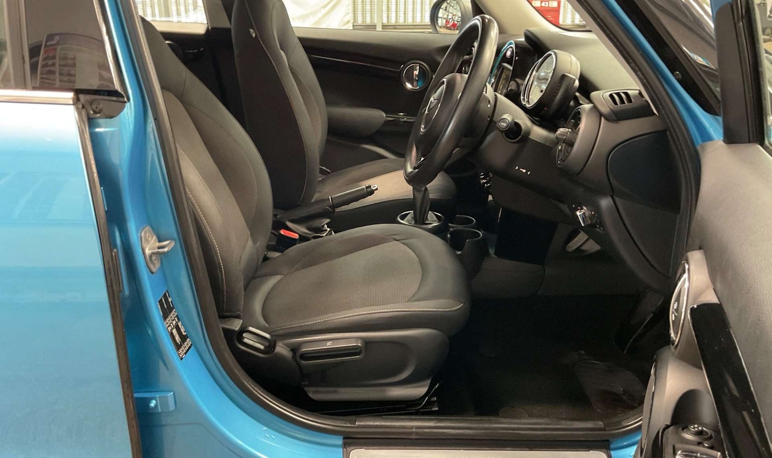 Used MINI Hatch 2015 for sale - 76968361: Photo 10