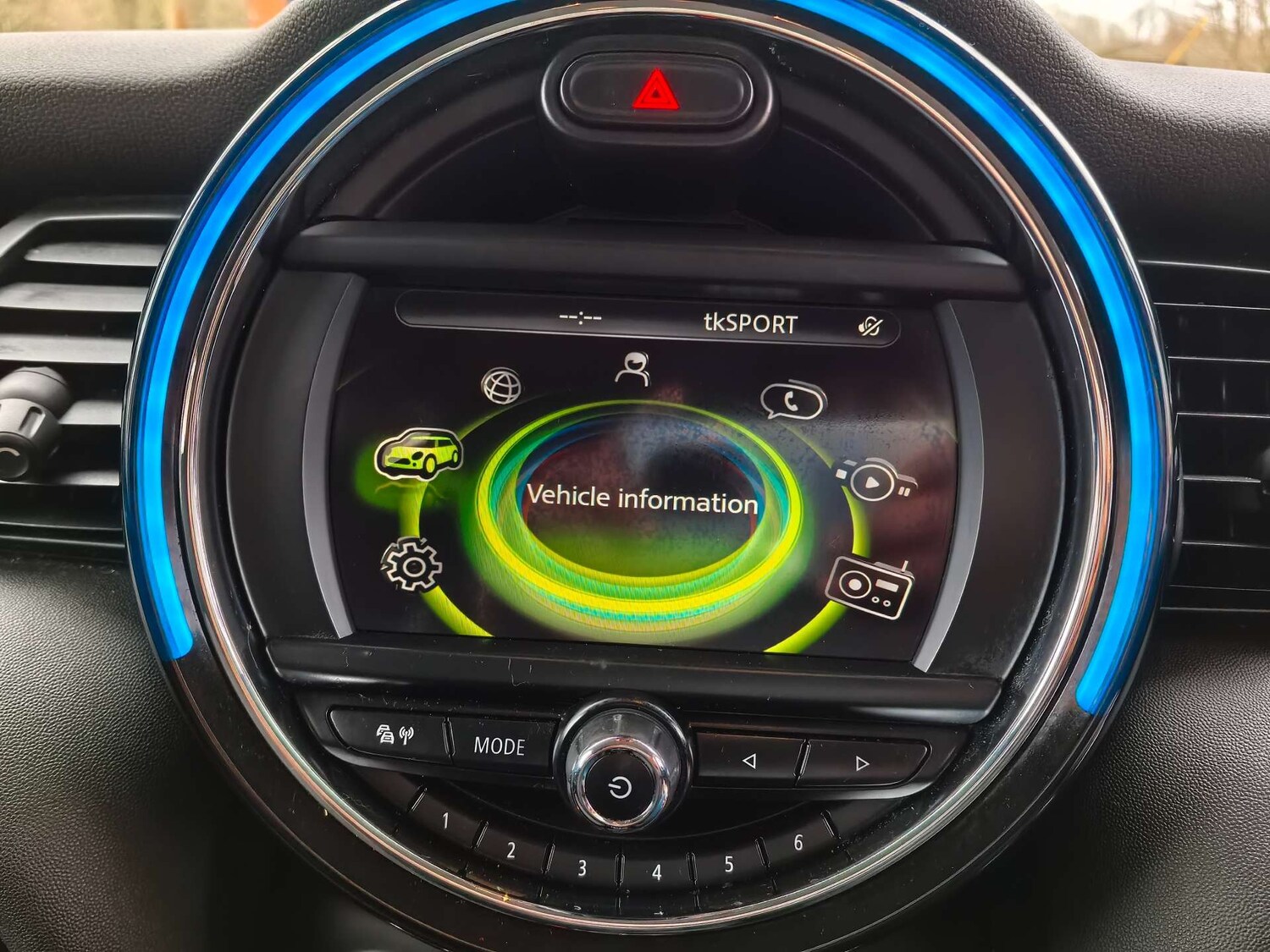 Used MINI Hatch 2015 for sale - 76968361: Photo 15