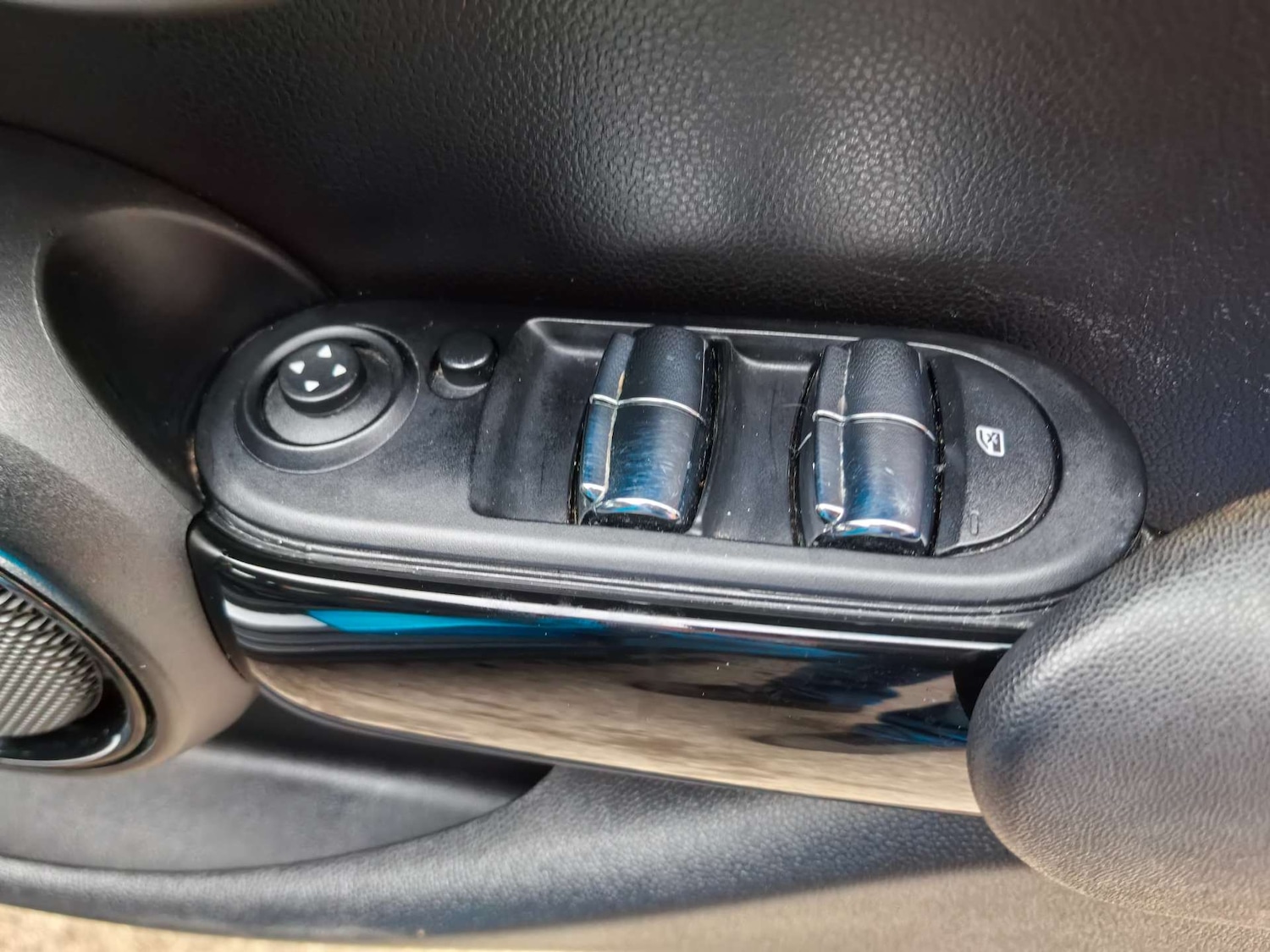 Used MINI Hatch 2015 for sale - 76968361: Photo 19