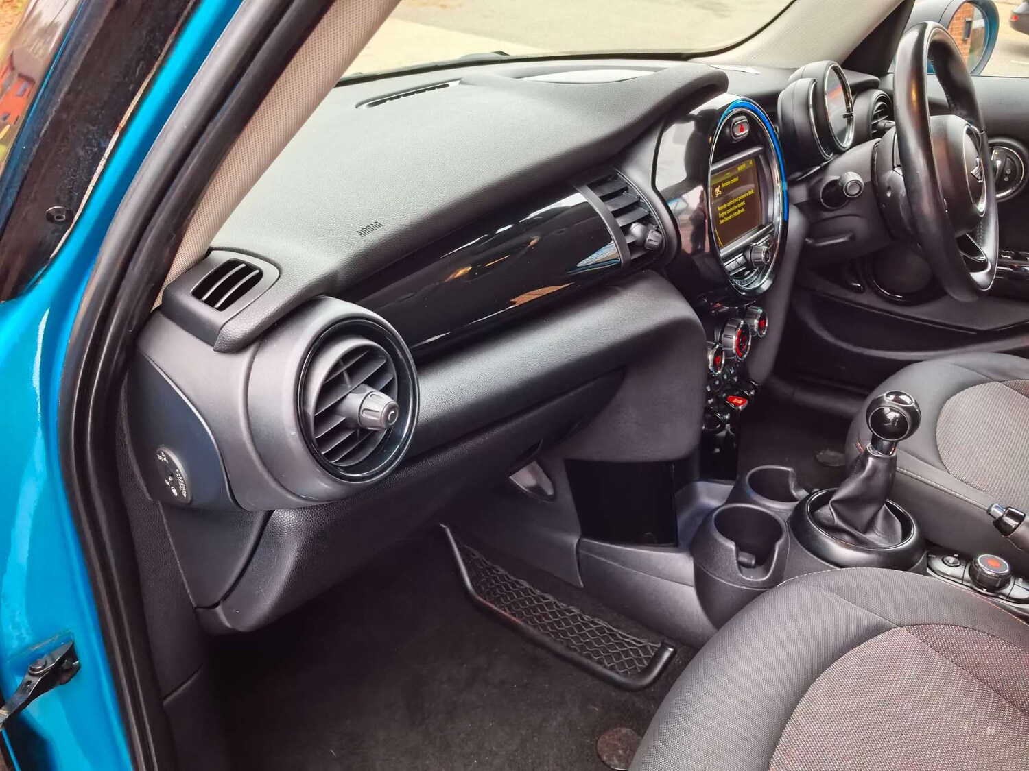 Used MINI Hatch 2015 for sale - 76968361: Photo 25