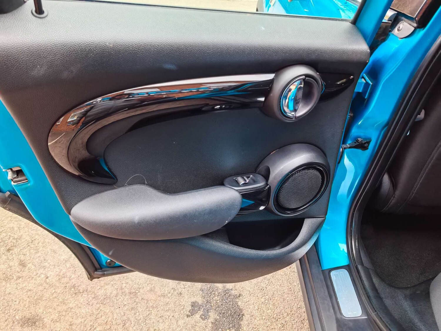 Used MINI Hatch 2015 for sale - 76968361: Photo 30