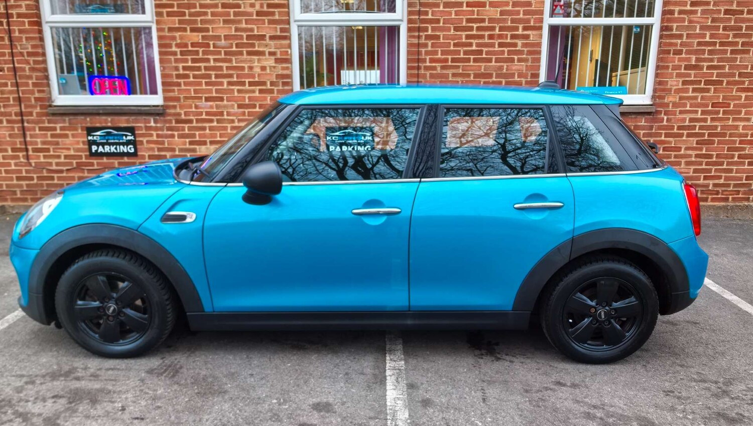 Used MINI Hatch 2015 for sale - 76968361: Photo 81