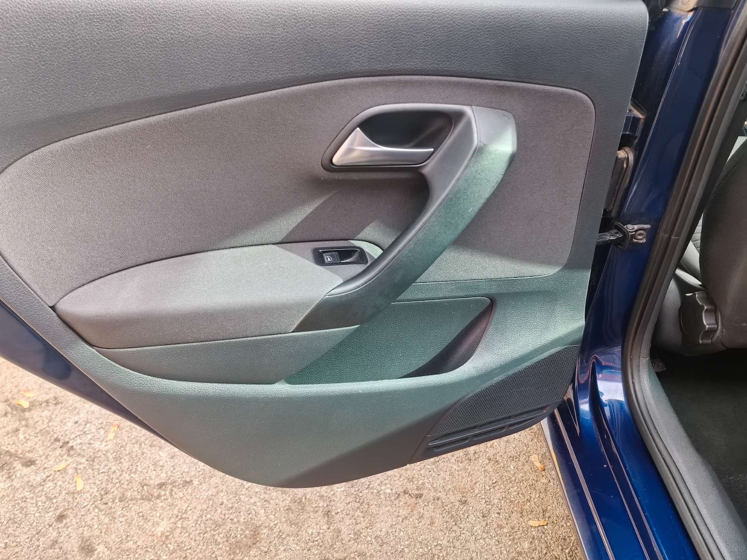 Used Volkswagen Polo 2012 for sale - 76412003: Photo 64