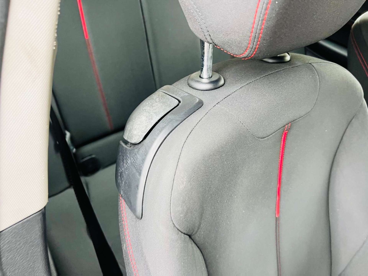 Used BMW 2 Series 2016 for sale - 76601153: Photo 46