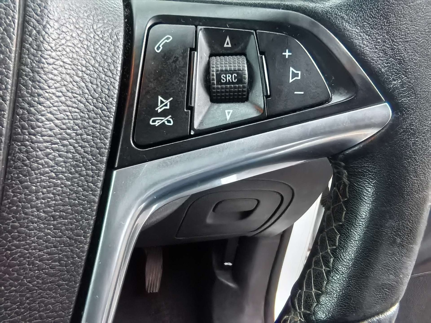 Used Vauxhall Mokka 2015 for sale - 76837453: Photo 50