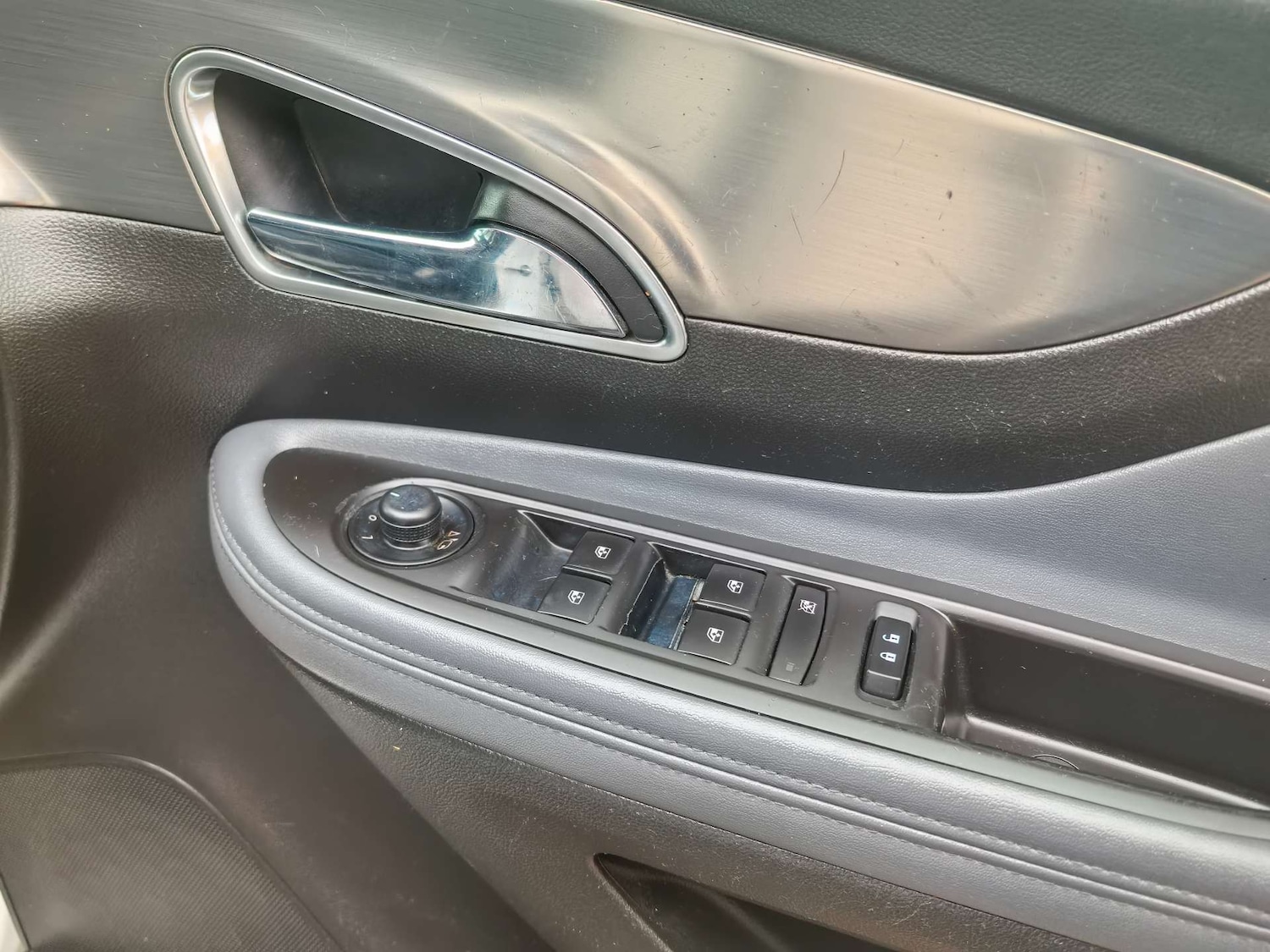 Used Vauxhall Mokka 2016 for sale - 76444303: Photo 33