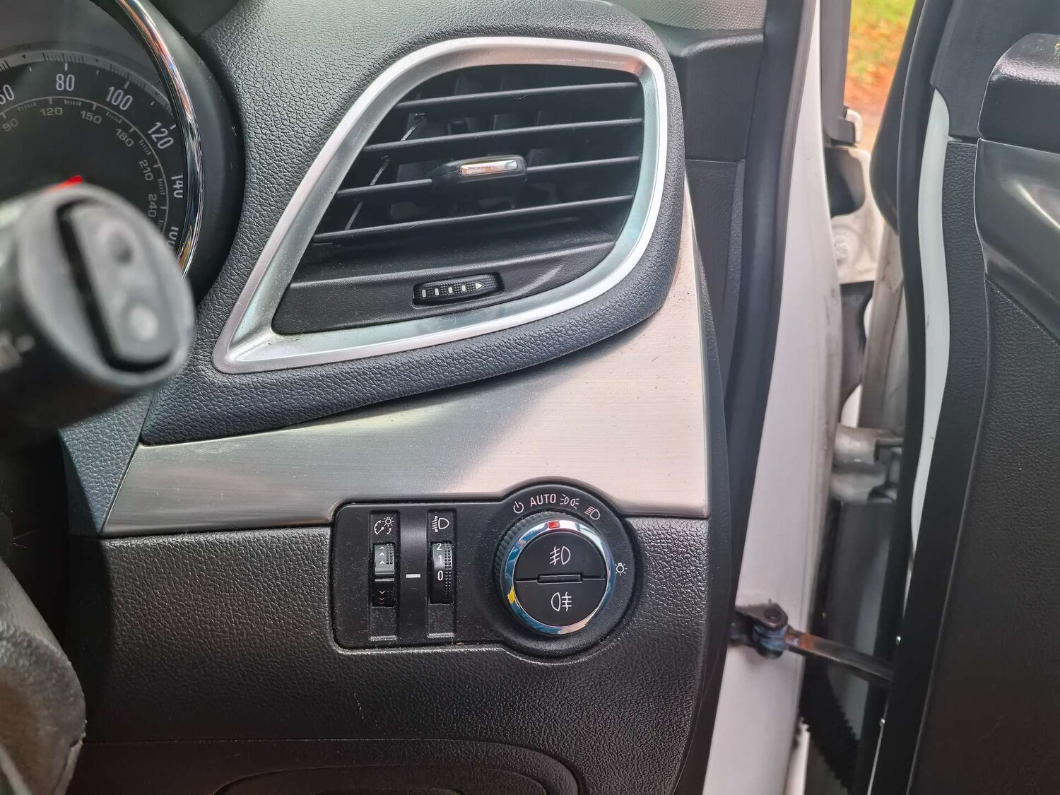 Used Vauxhall Mokka 2016 for sale - 76444303: Photo 74