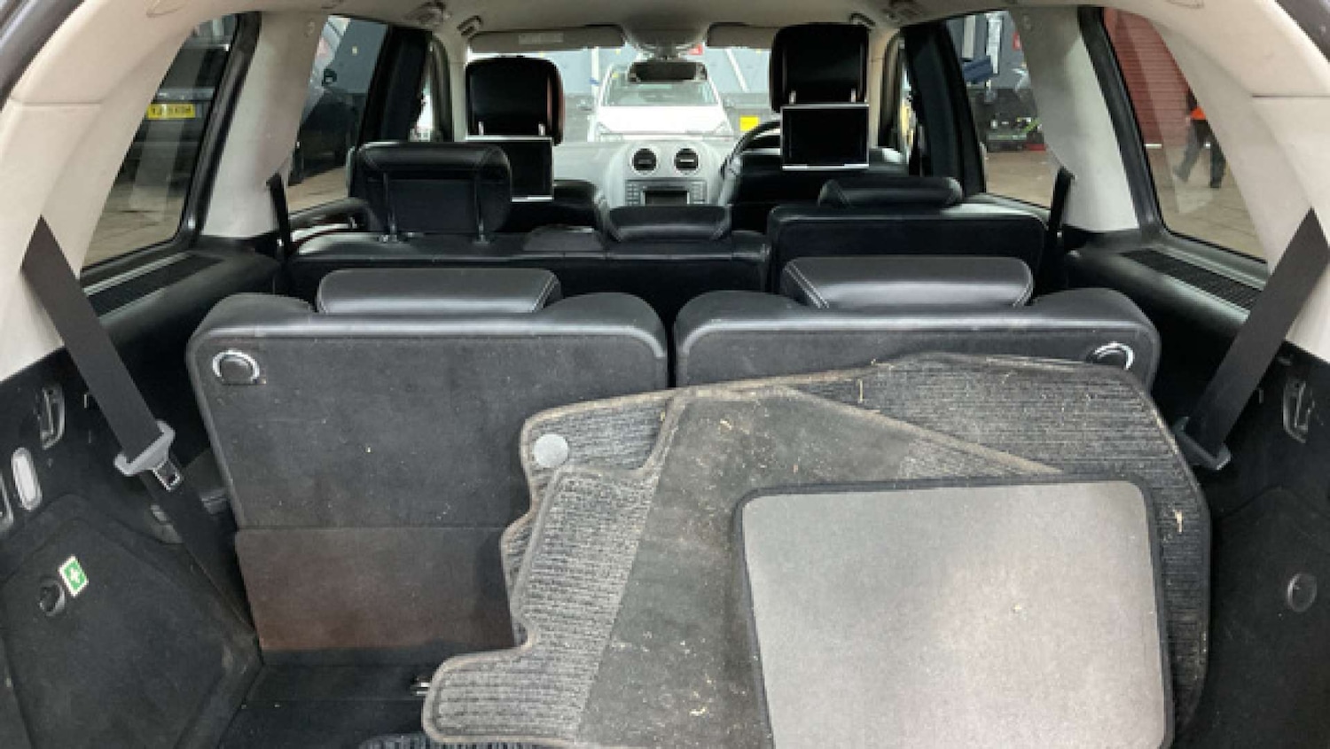 Used Mercedes-Benz GL Class 2011 for sale - 78213857: Photo 11