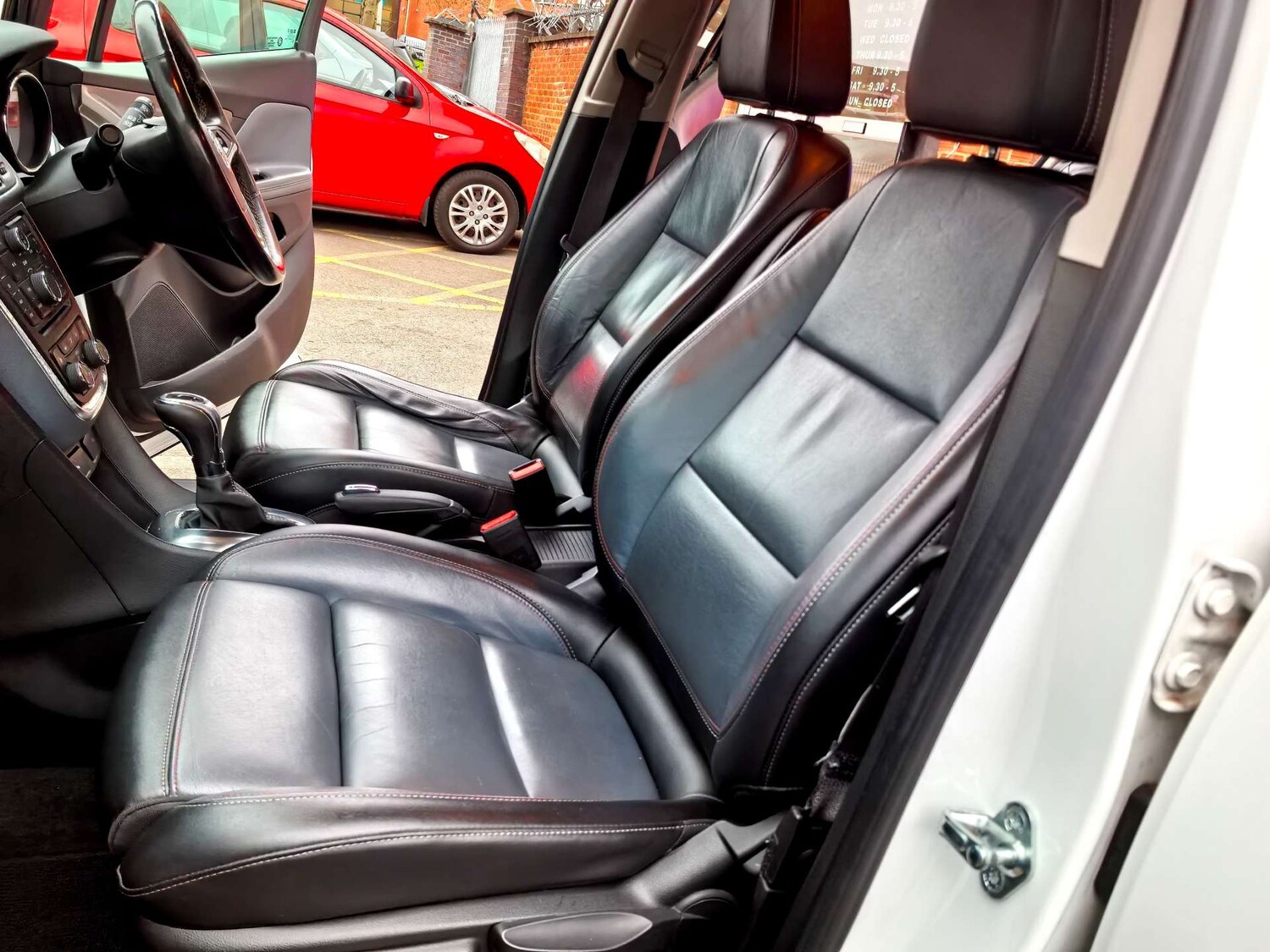 Used Vauxhall Mokka 2015 for sale - 77548522: Photo 24