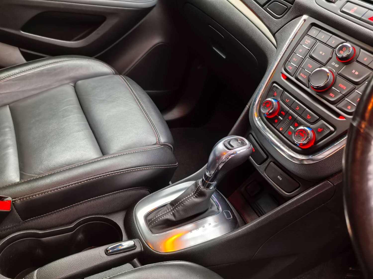 Used Vauxhall Mokka 2015 for sale - 77548522: Photo 40