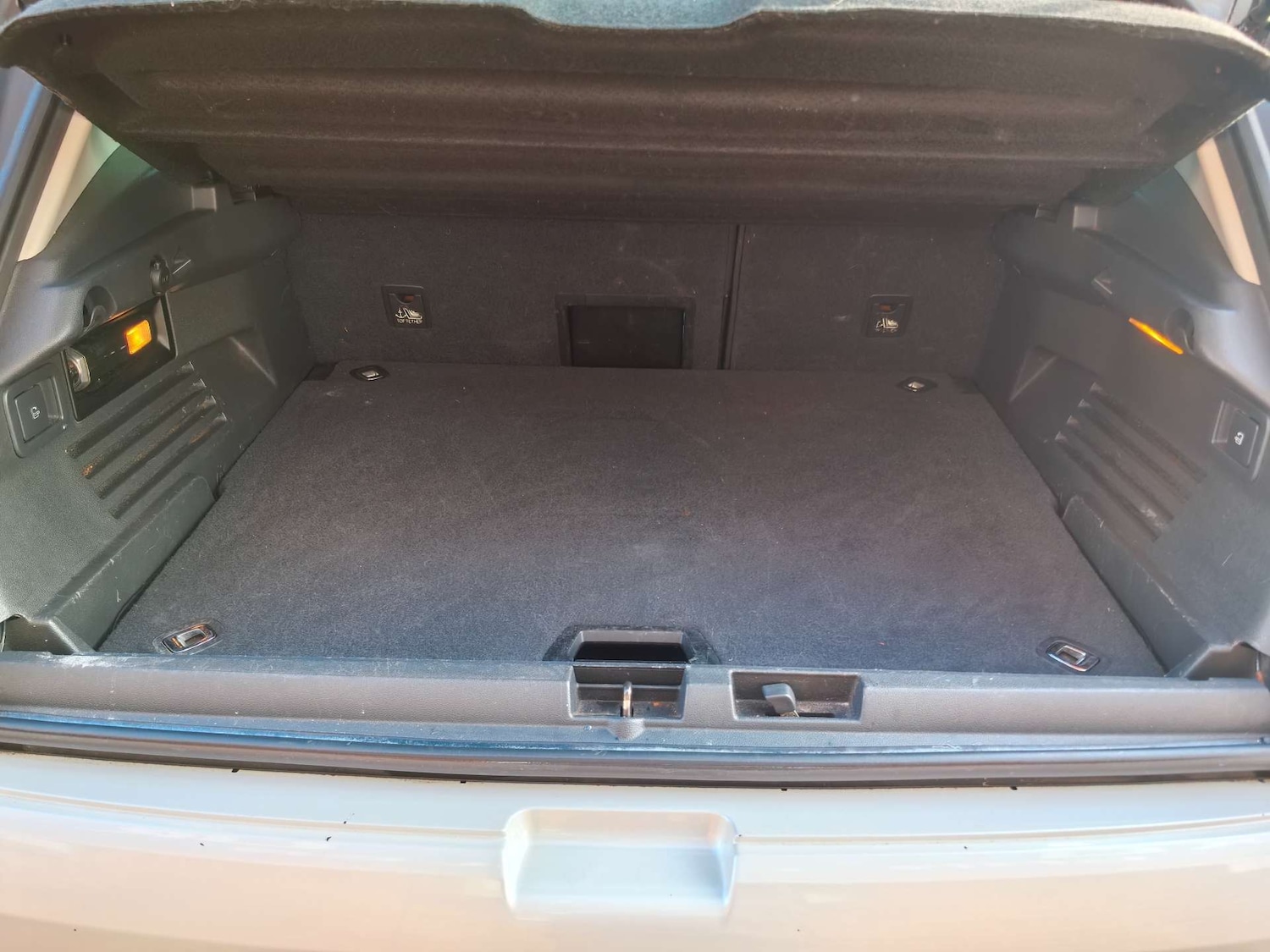 Used Peugeot 3008 2011 for sale - 76693605: Photo 35