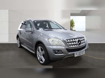 Used Mercedes-Benz M Class 2010 for sale - 78929018: Photo