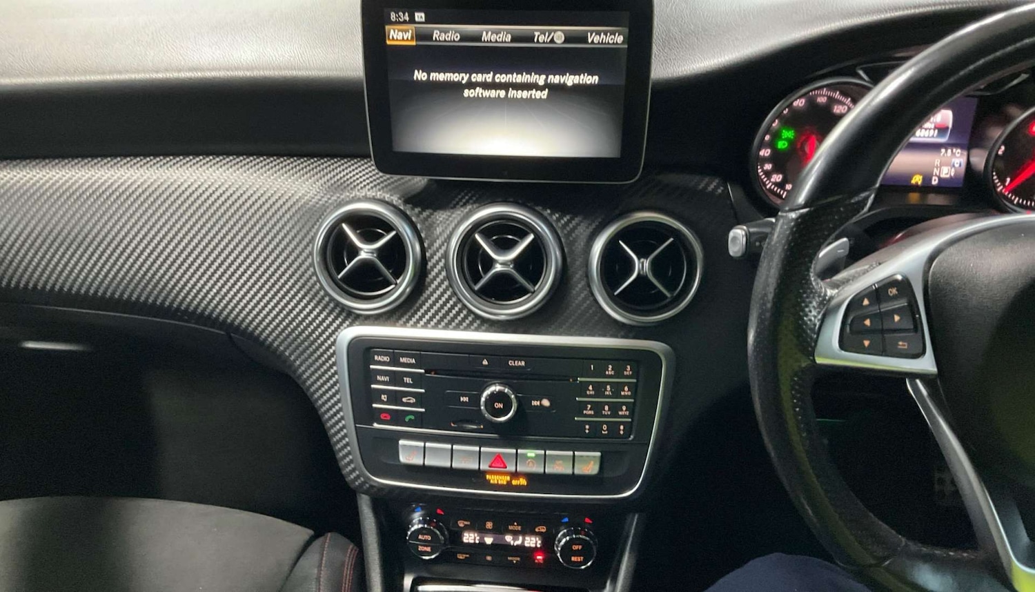 Used Mercedes-Benz A-Class 2017 for sale - 77393370: Photo 10