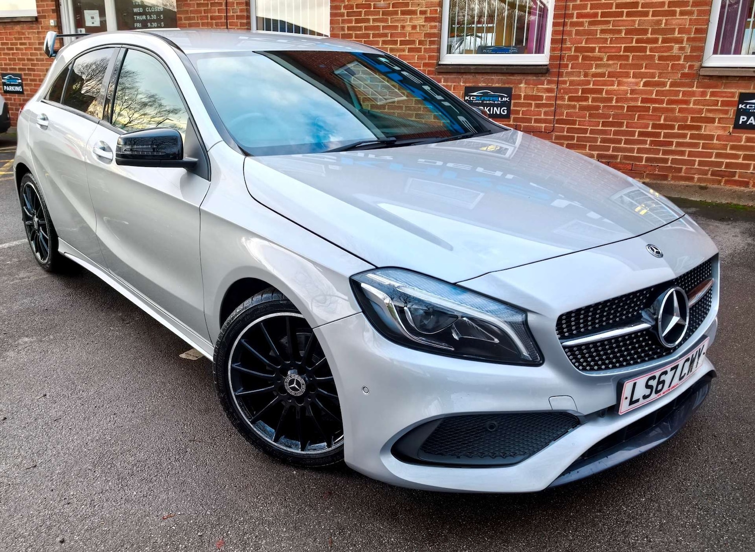 Used Mercedes-Benz A-Class 2017 for sale - 77393370: Photo 100