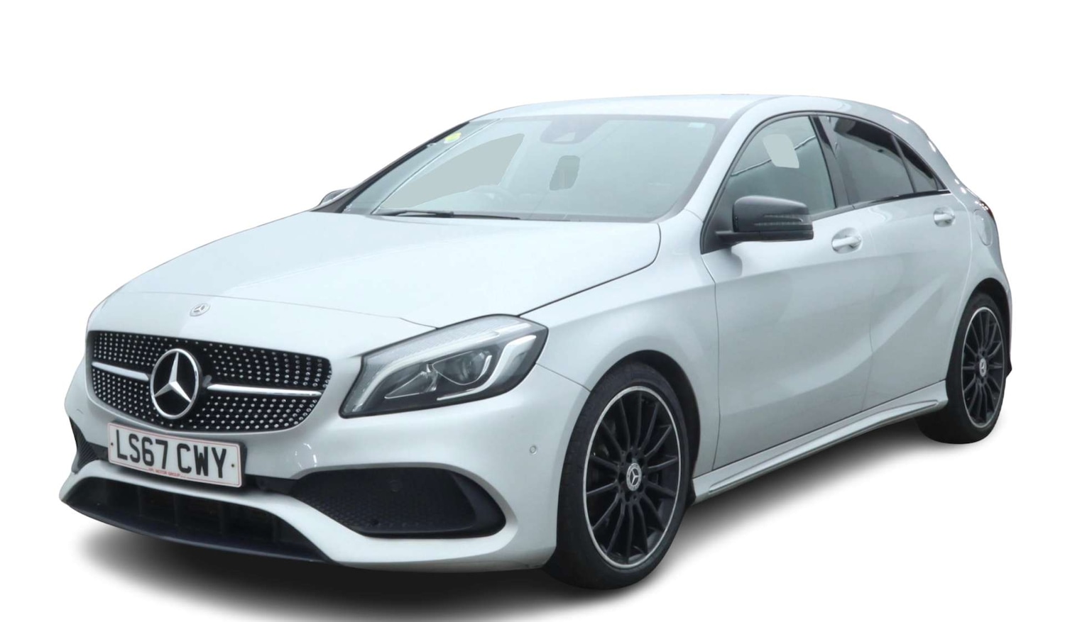 Used Mercedes-Benz A-Class 2017 for sale - 77393370: Photo 2