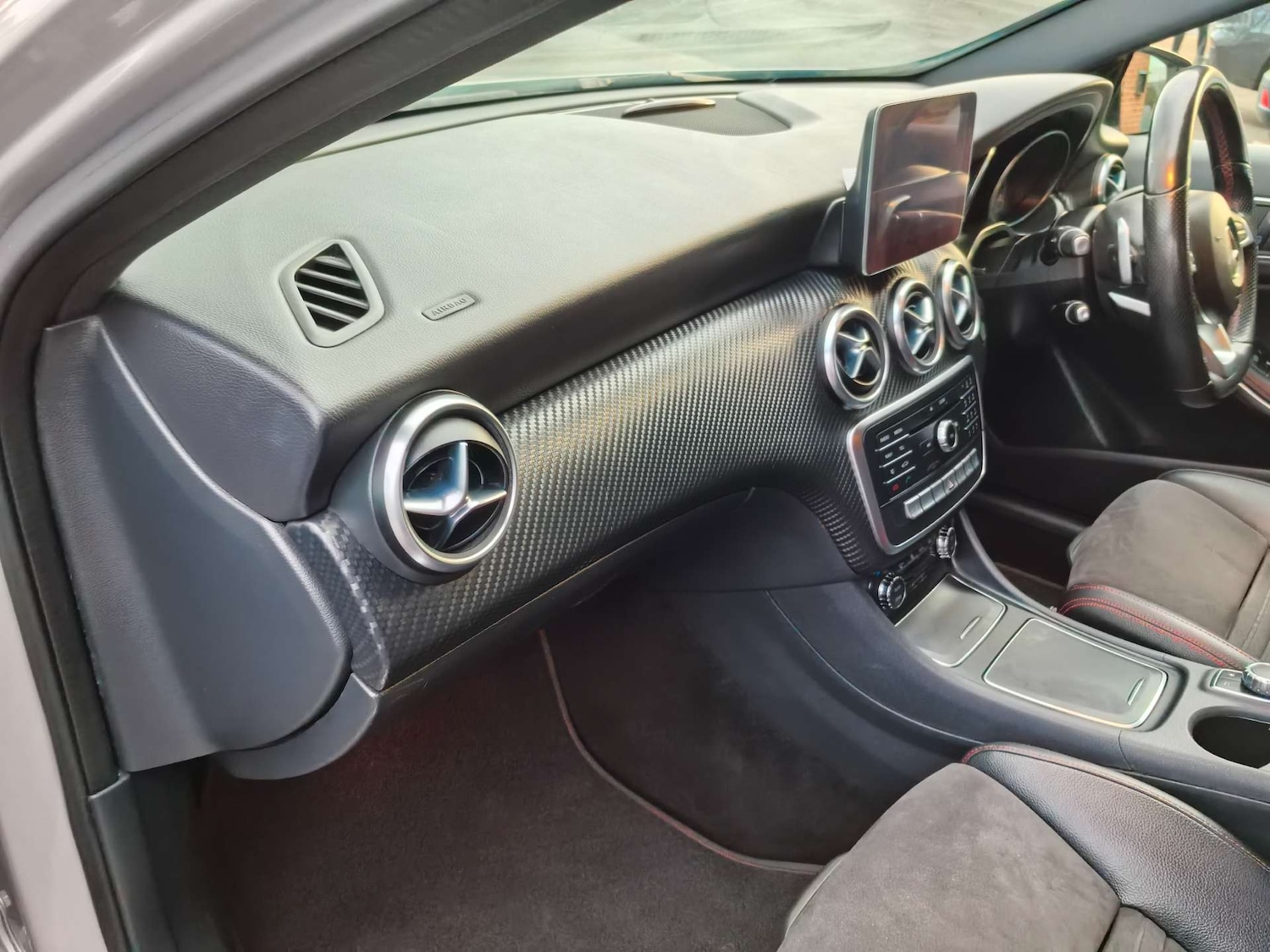 Used Mercedes-Benz A-Class 2017 for sale - 77393370: Photo 24