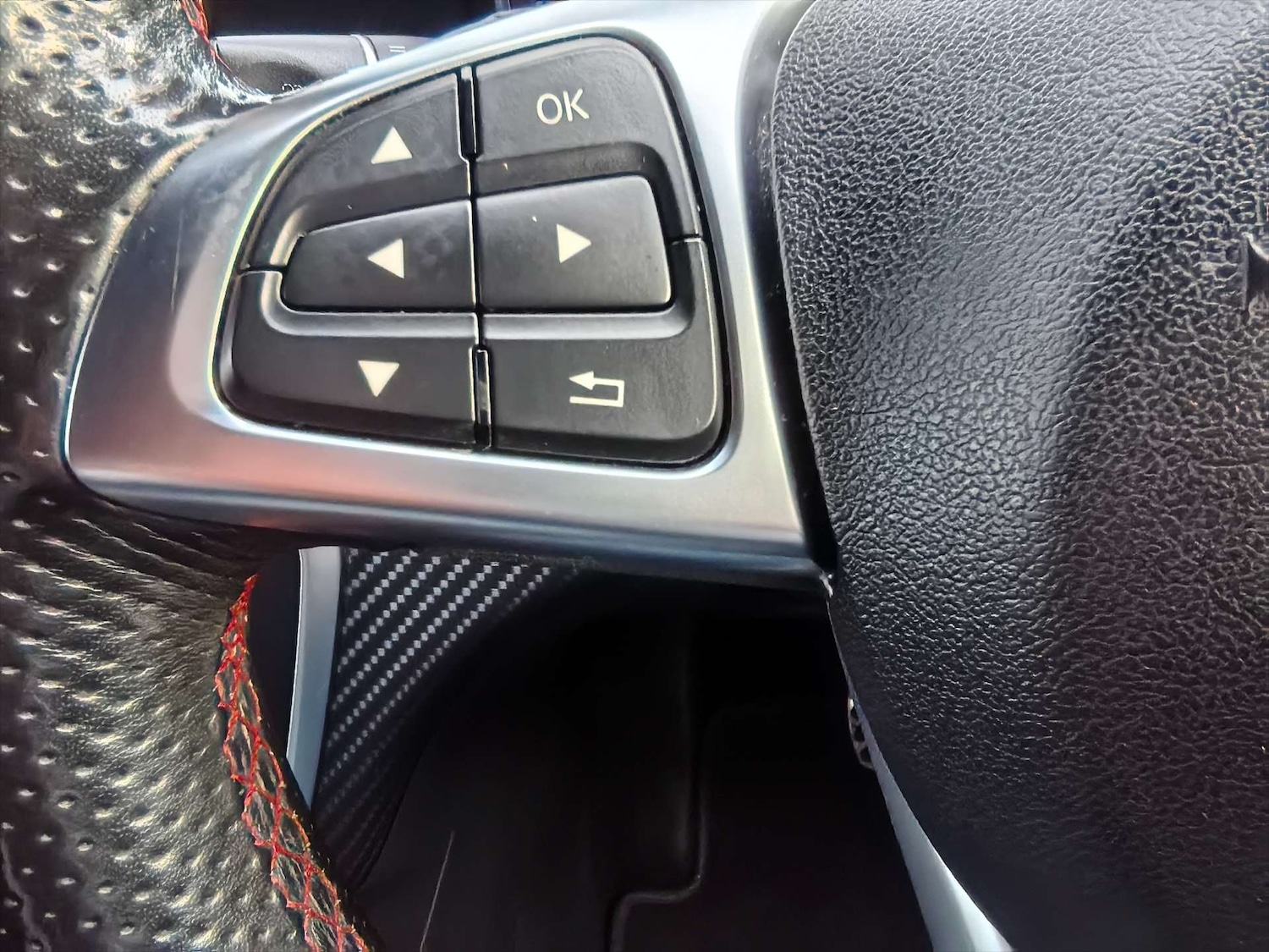 Used Mercedes-Benz A-Class 2017 for sale - 77393370: Photo 25