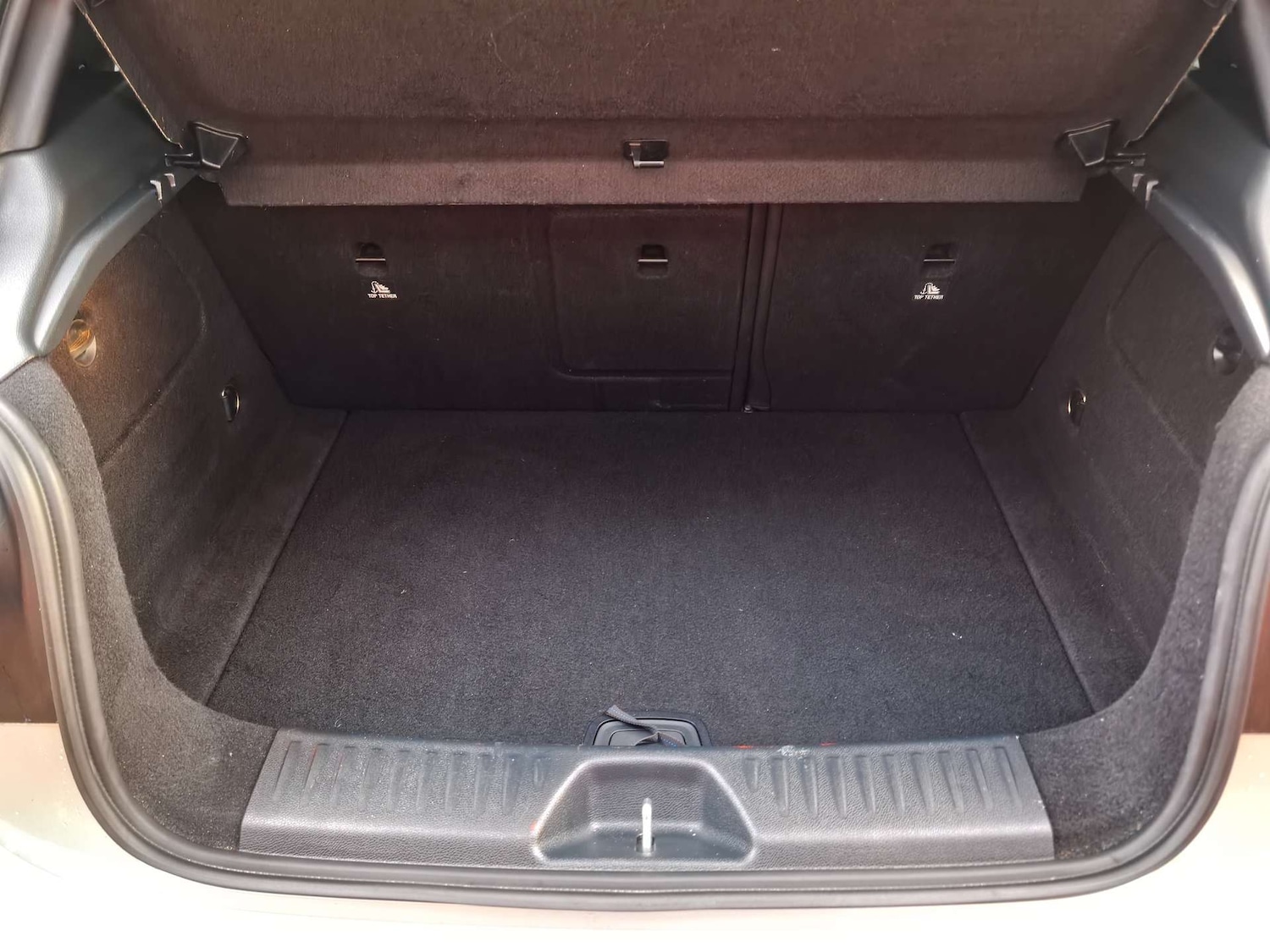 Used Mercedes-Benz A-Class 2017 for sale - 77393370: Photo 36