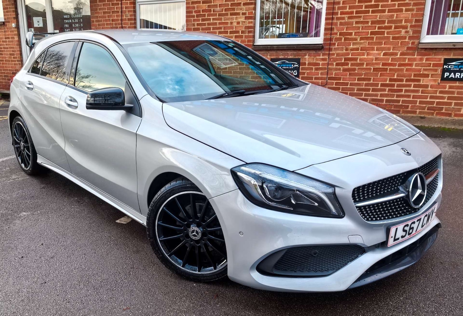 Used Mercedes-Benz A-Class 2017 for sale - 77393370: Photo 94