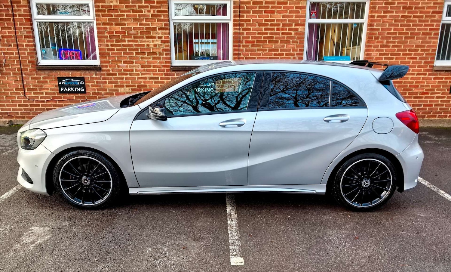 Used Mercedes-Benz A-Class 2017 for sale - 77393370: Photo 97