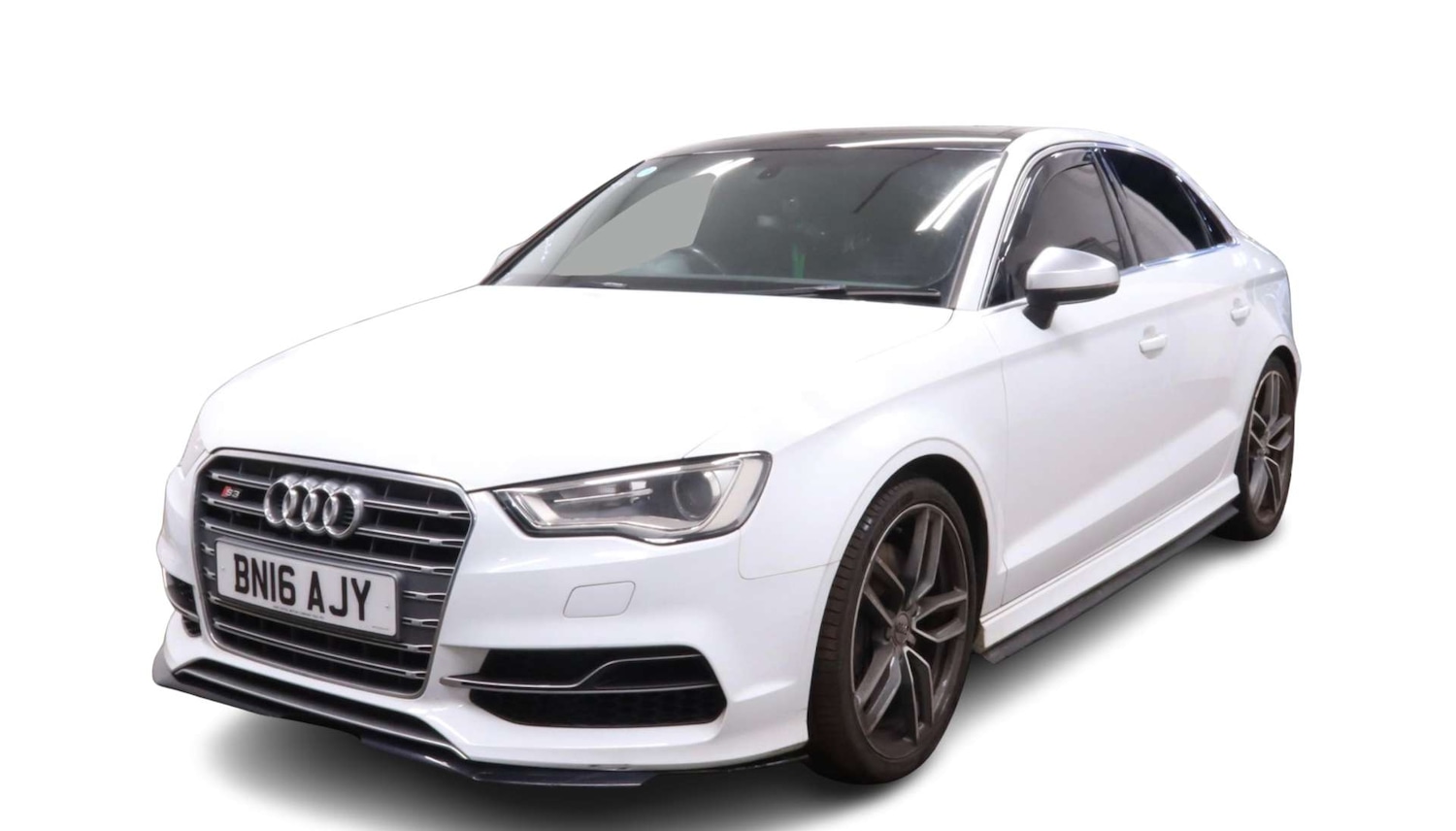 Used Audi A3 2016 for sale - 77836343: Photo 2