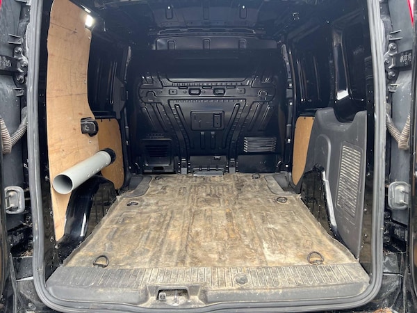 Used Ford Transit Connect 2018 for sale - 76278416: Photo 35