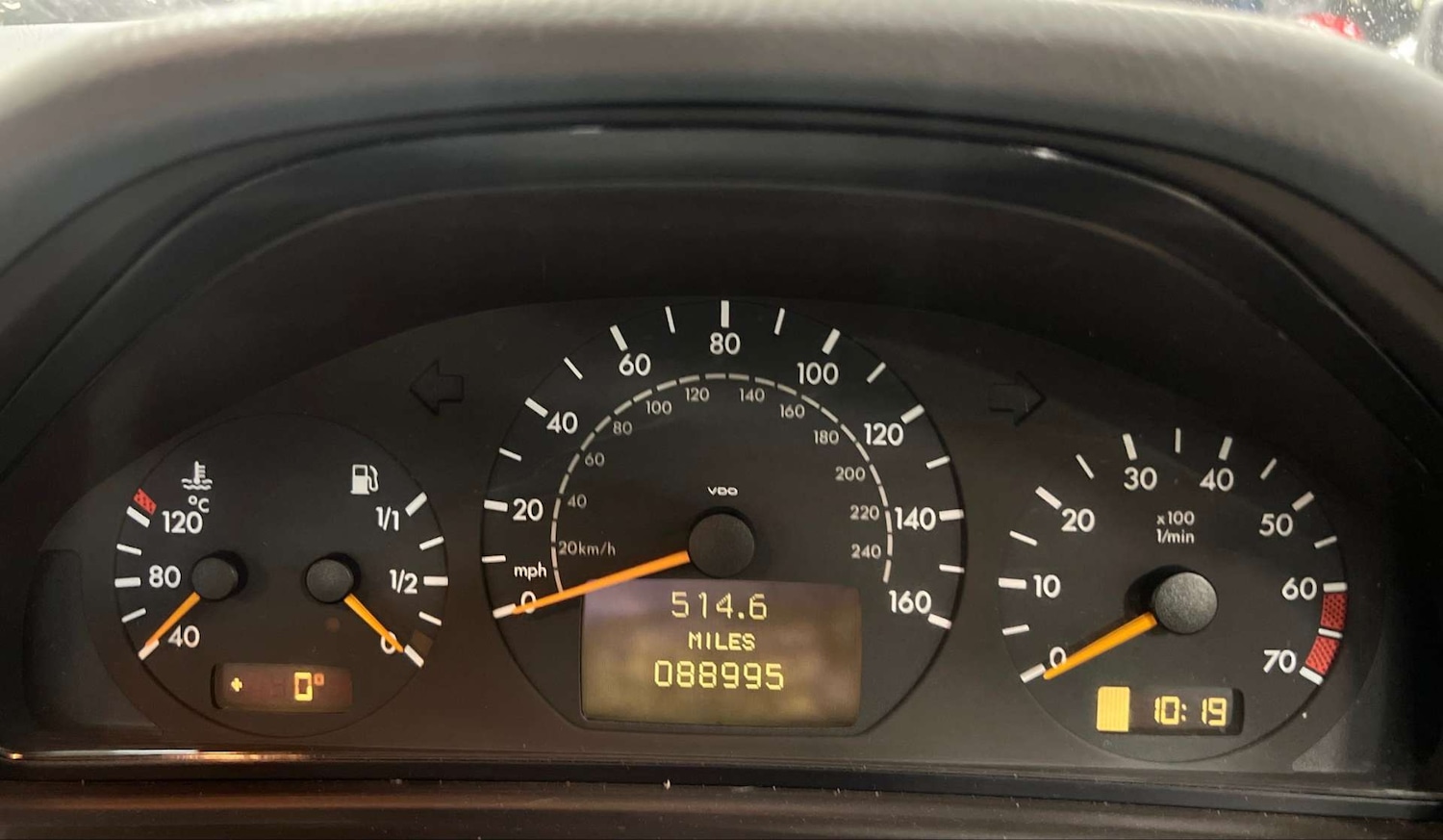 Used Mercedes-Benz E Class 2001 for sale - 77836327: Photo 10