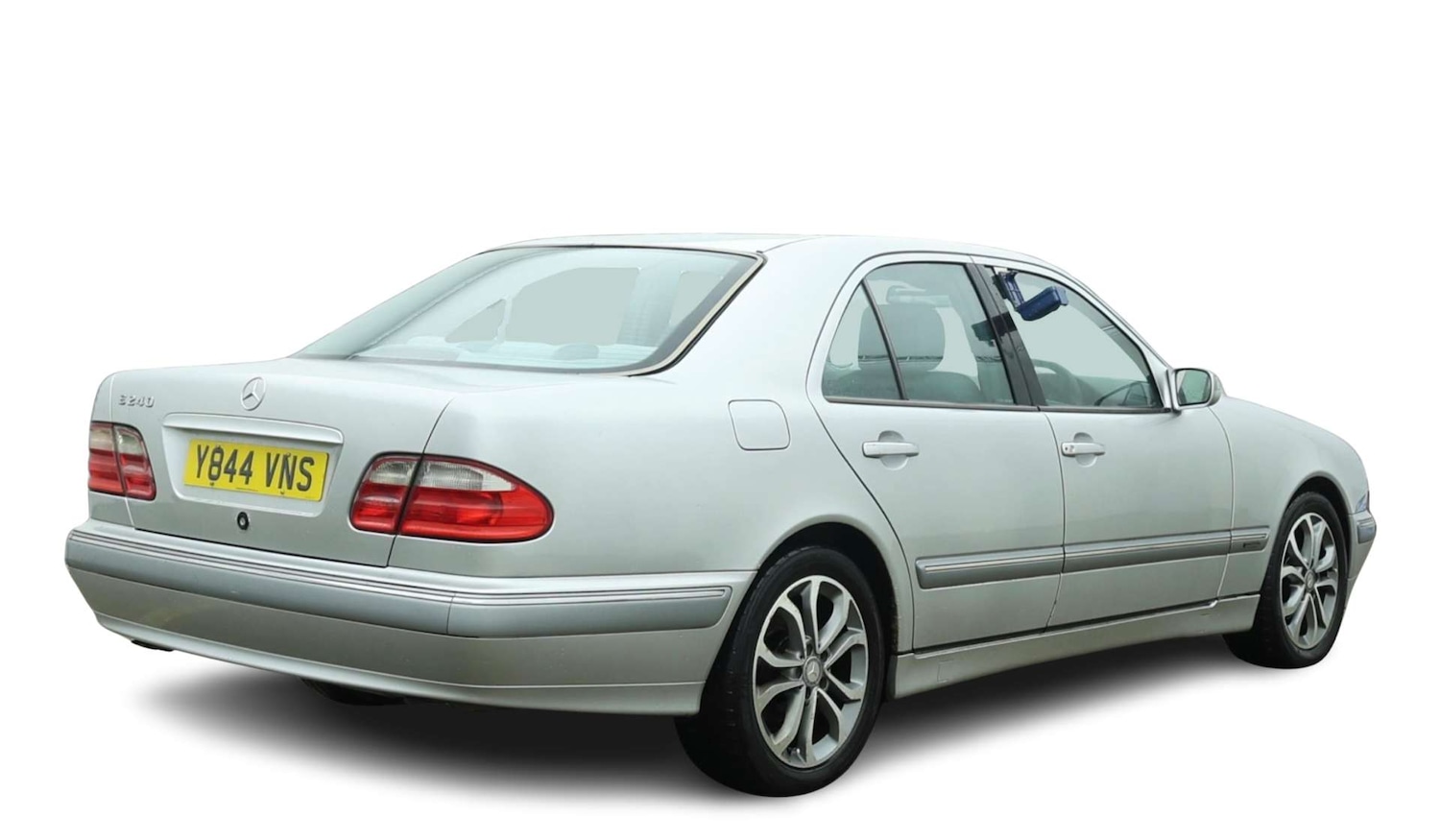 Used Mercedes-Benz E Class 2001 for sale - 77836327: Photo 4