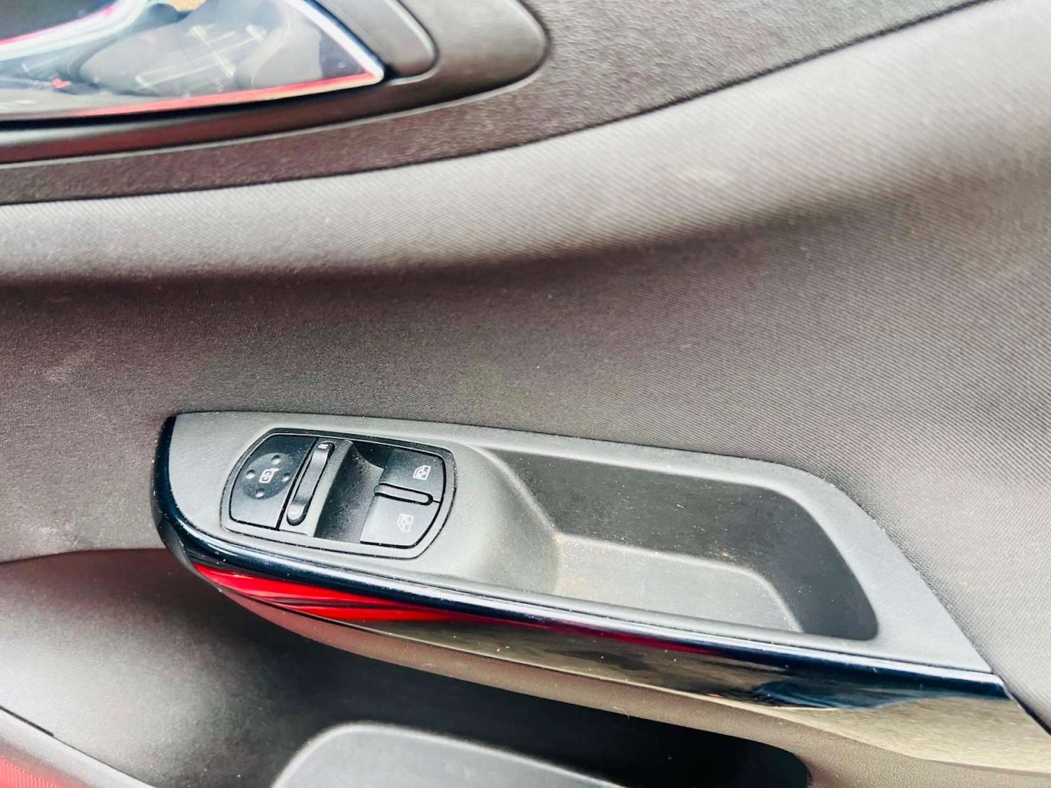 Used Vauxhall Corsa 2015 for sale - 76601315: Photo 34