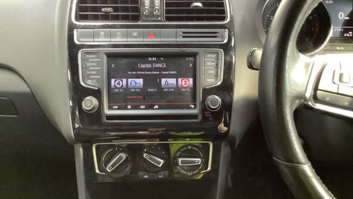 Used Volkswagen Polo 2015 for sale - 78215499: Photo 12