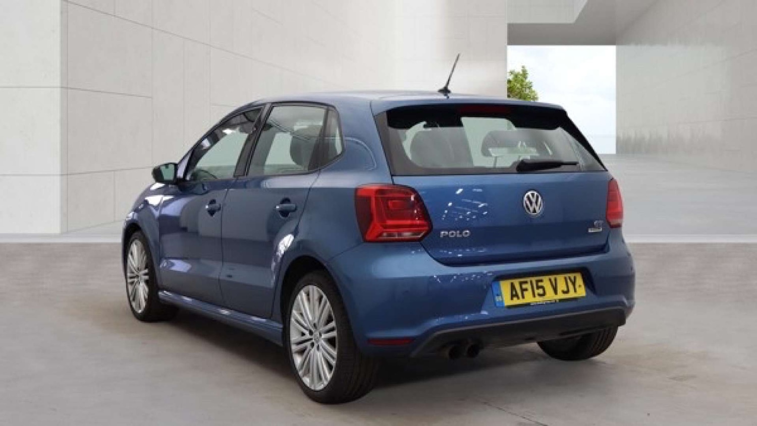 Used Volkswagen Polo 2015 for sale - 78215499: Photo 8