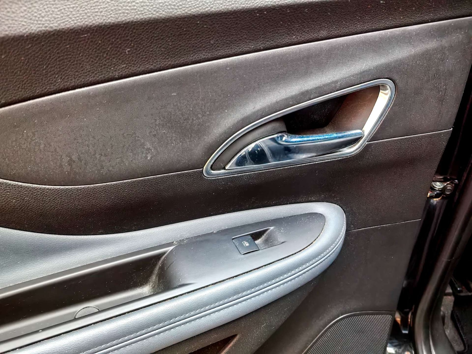 Used Vauxhall Mokka 2015 for sale - 76837459: Photo 65