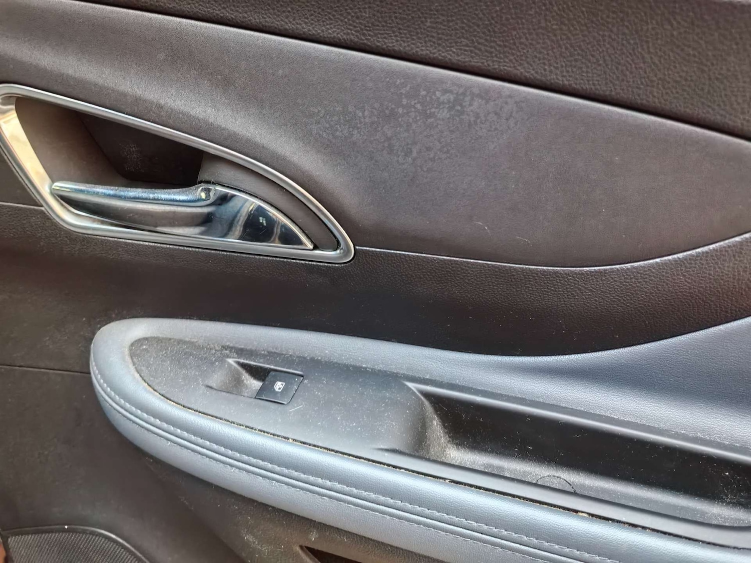 Used Vauxhall Mokka 2015 for sale - 76837459: Photo 71