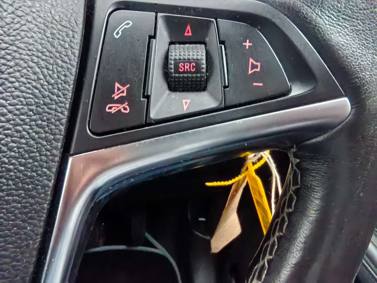 Used Vauxhall Mokka 2016 for sale - 76330096: Photo 21