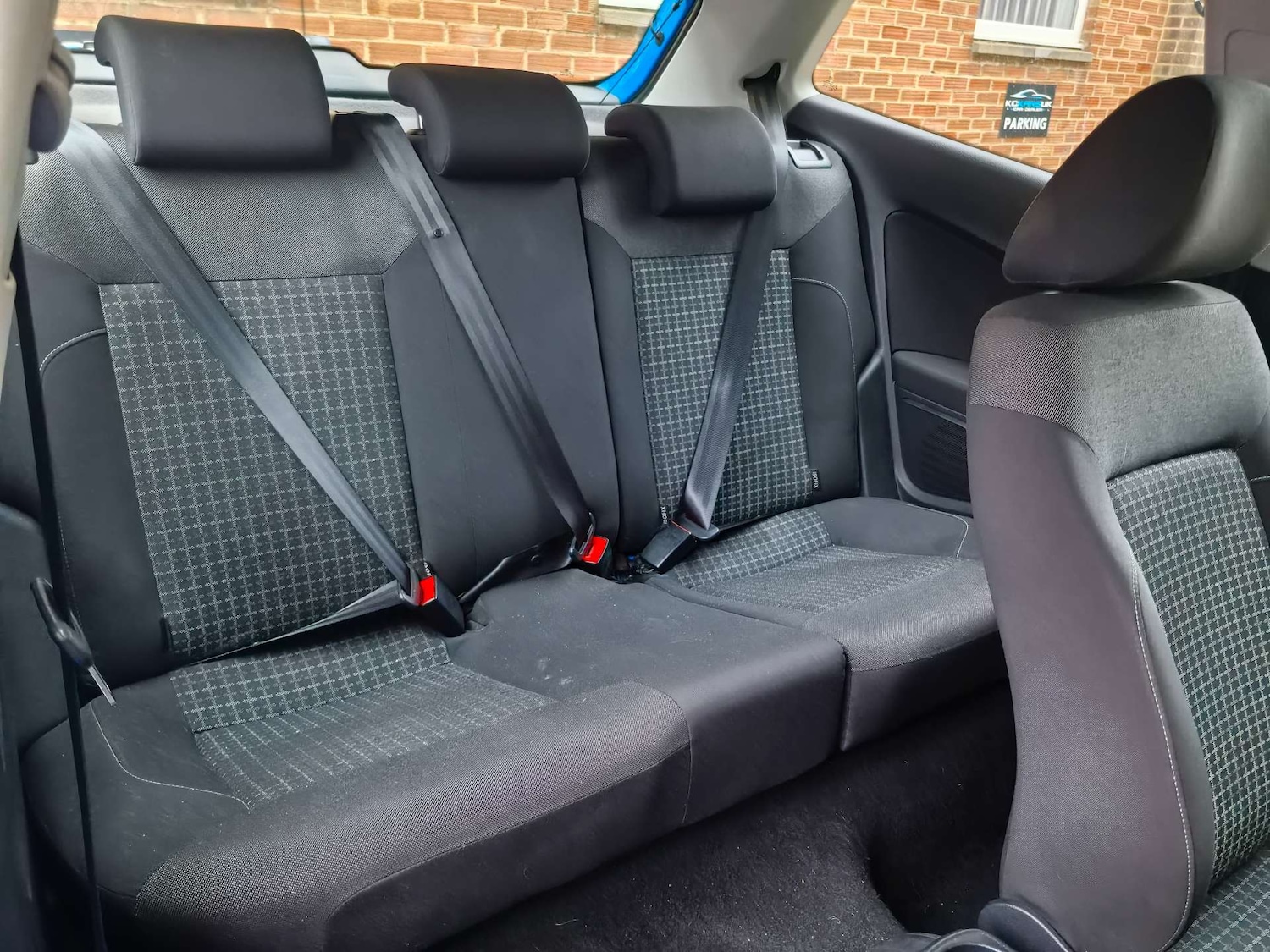 Used Volkswagen Polo 2015 for sale - 76602118: Photo 27