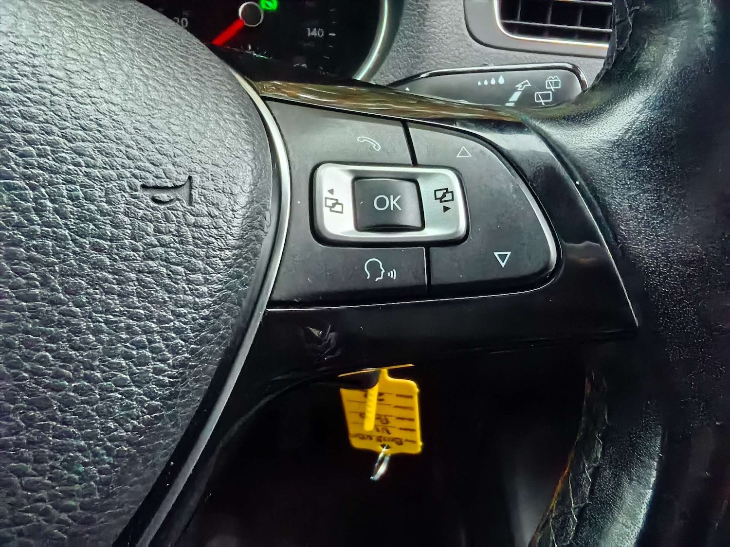 Used Volkswagen Polo 2015 for sale - 76602118: Photo 29