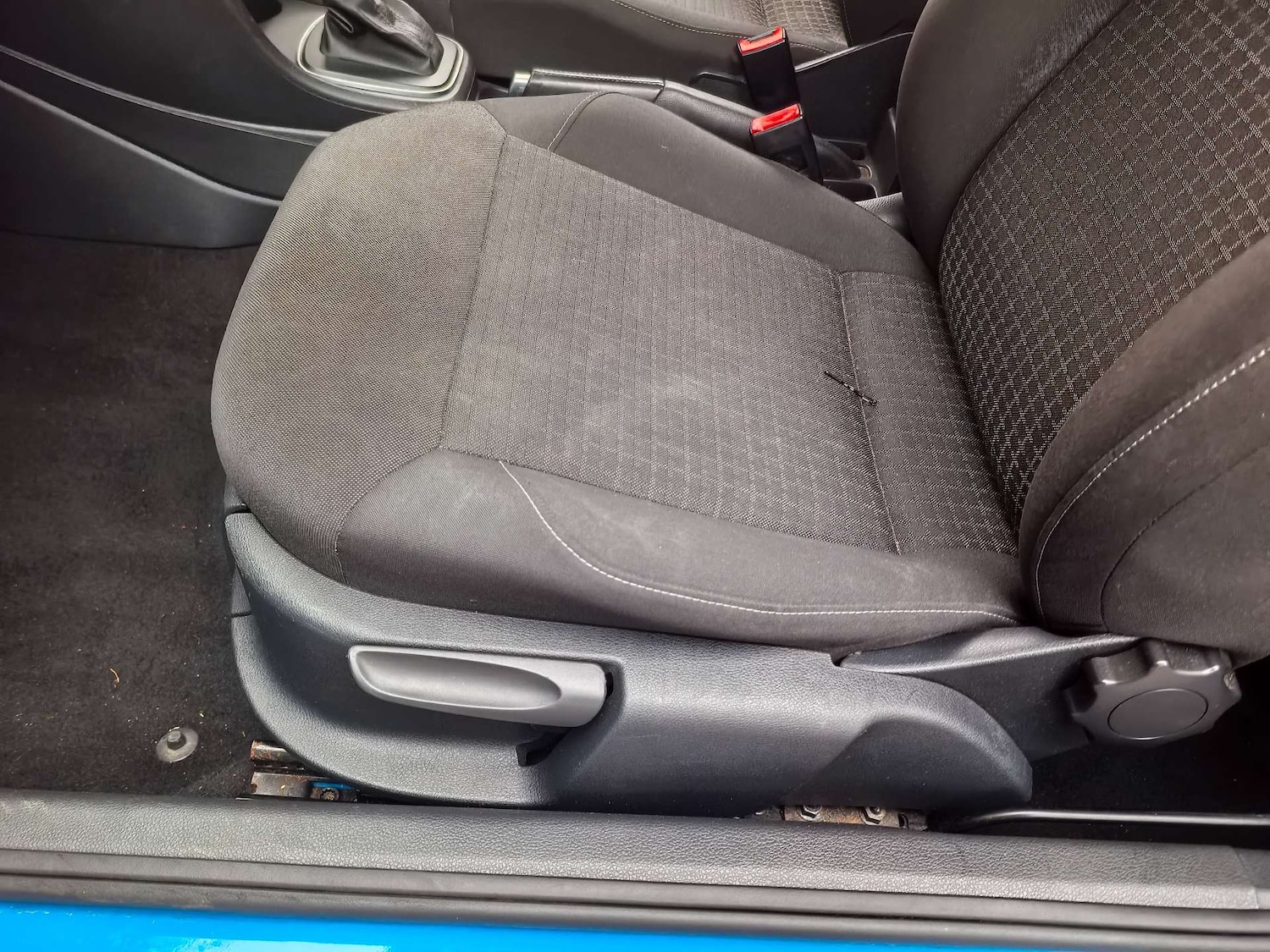 Used Volkswagen Polo 2015 for sale - 76602118: Photo 37