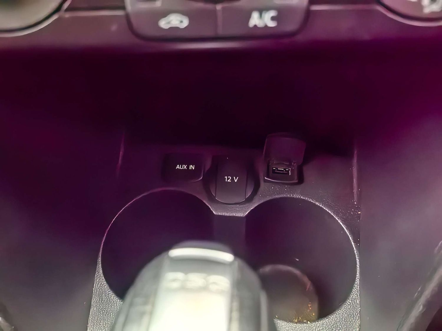 Used Volkswagen Polo 2015 for sale - 76602118: Photo 41