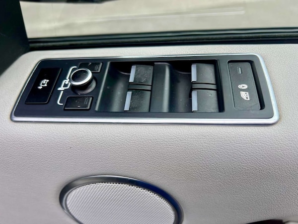 Used Land Rover Range Rover 2013 for sale - 76278501: Photo 32