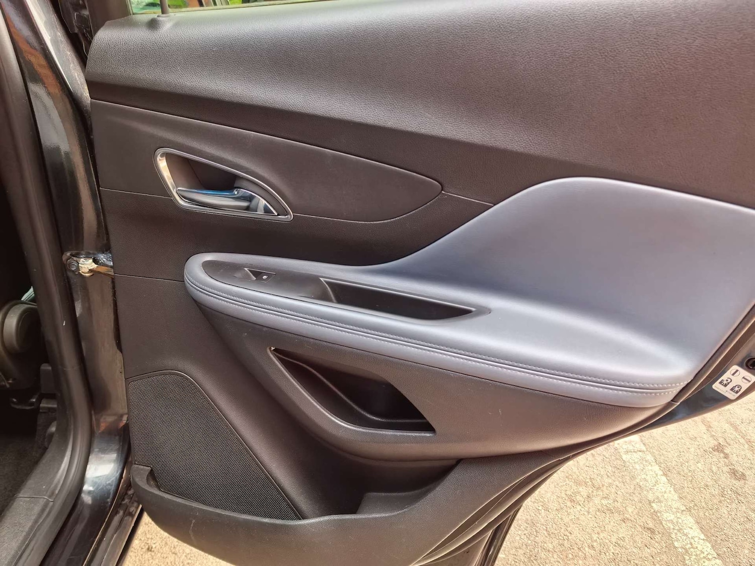 Used Vauxhall Mokka 2015 for sale - 76694793: Photo 95