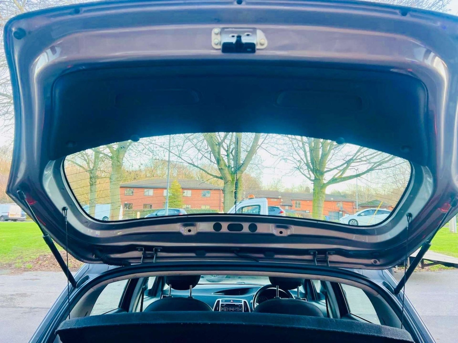 Used Hyundai i20 2013 for sale - 76600964: Photo 47